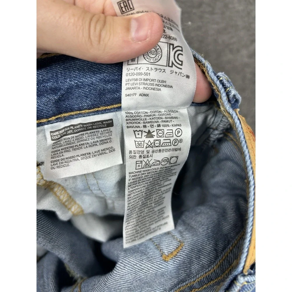 Levis levis 517